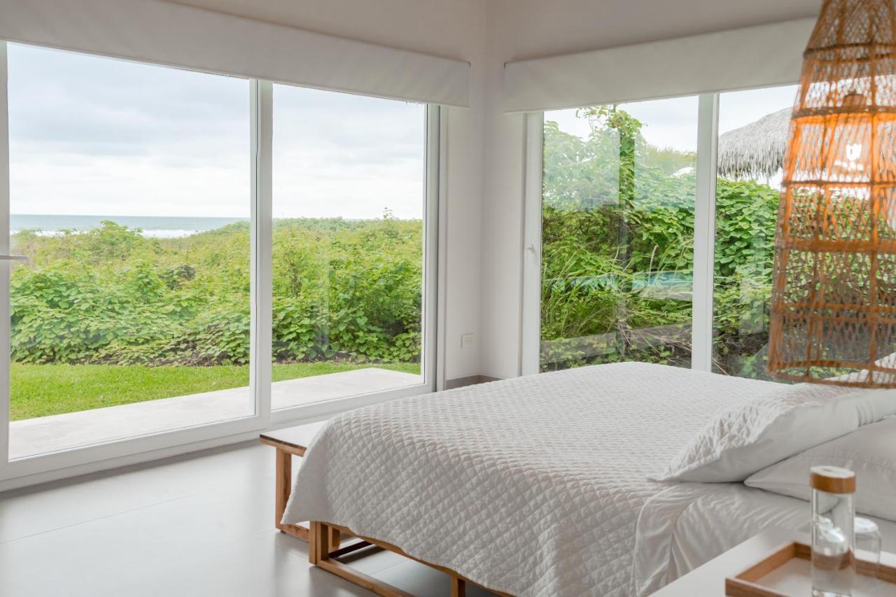 Tanusas Retreat & Spa Puerto Cayo Zewnętrze zdjęcie
