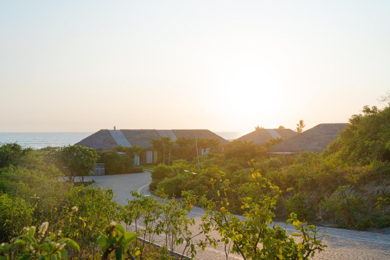 Tanusas Retreat & Spa Puerto Cayo Zewnętrze zdjęcie