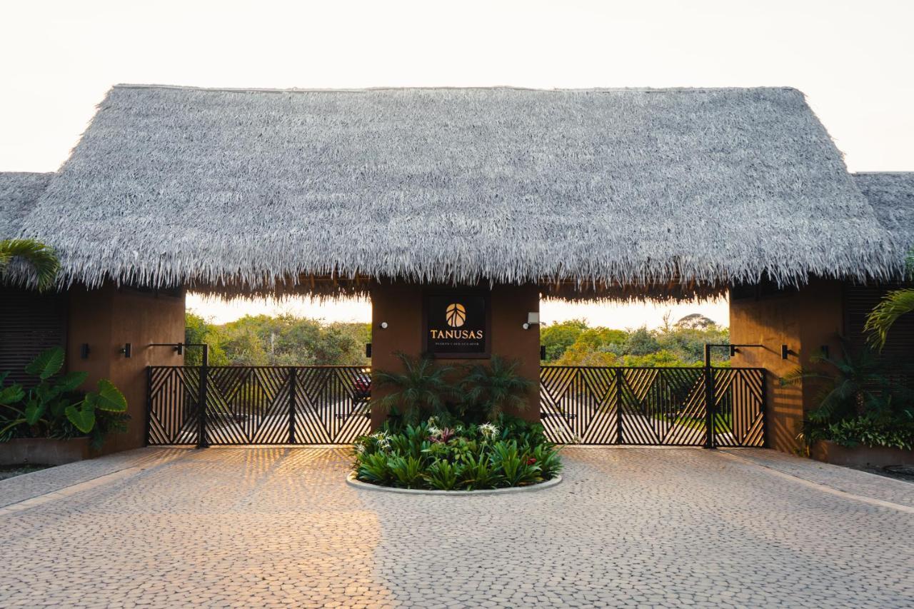 Tanusas Retreat & Spa Puerto Cayo Zewnętrze zdjęcie
