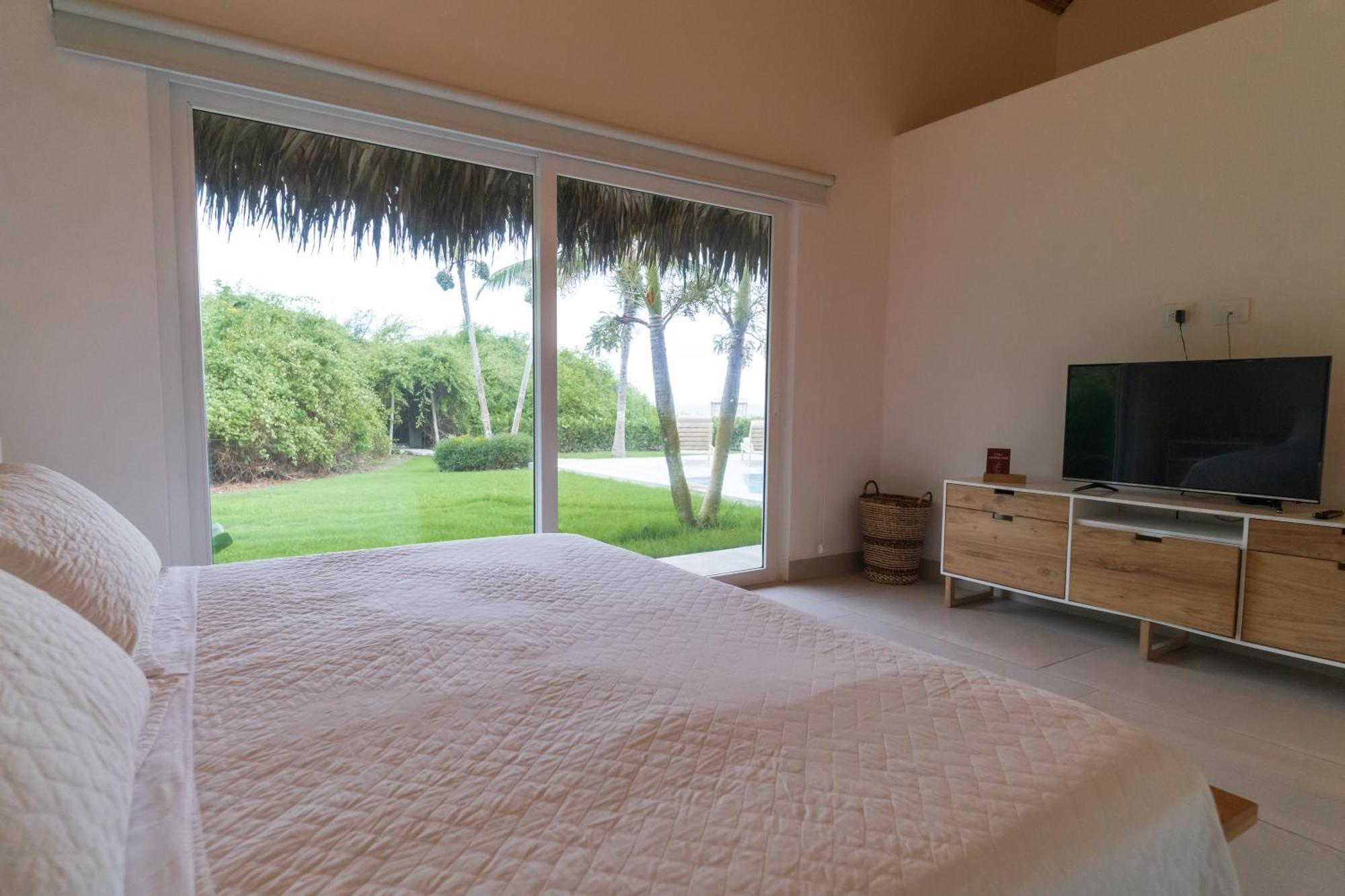 Tanusas Retreat & Spa Puerto Cayo Zewnętrze zdjęcie